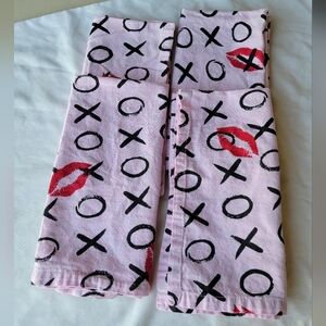 Valentine X's & O's cloth napkins (set of 4)